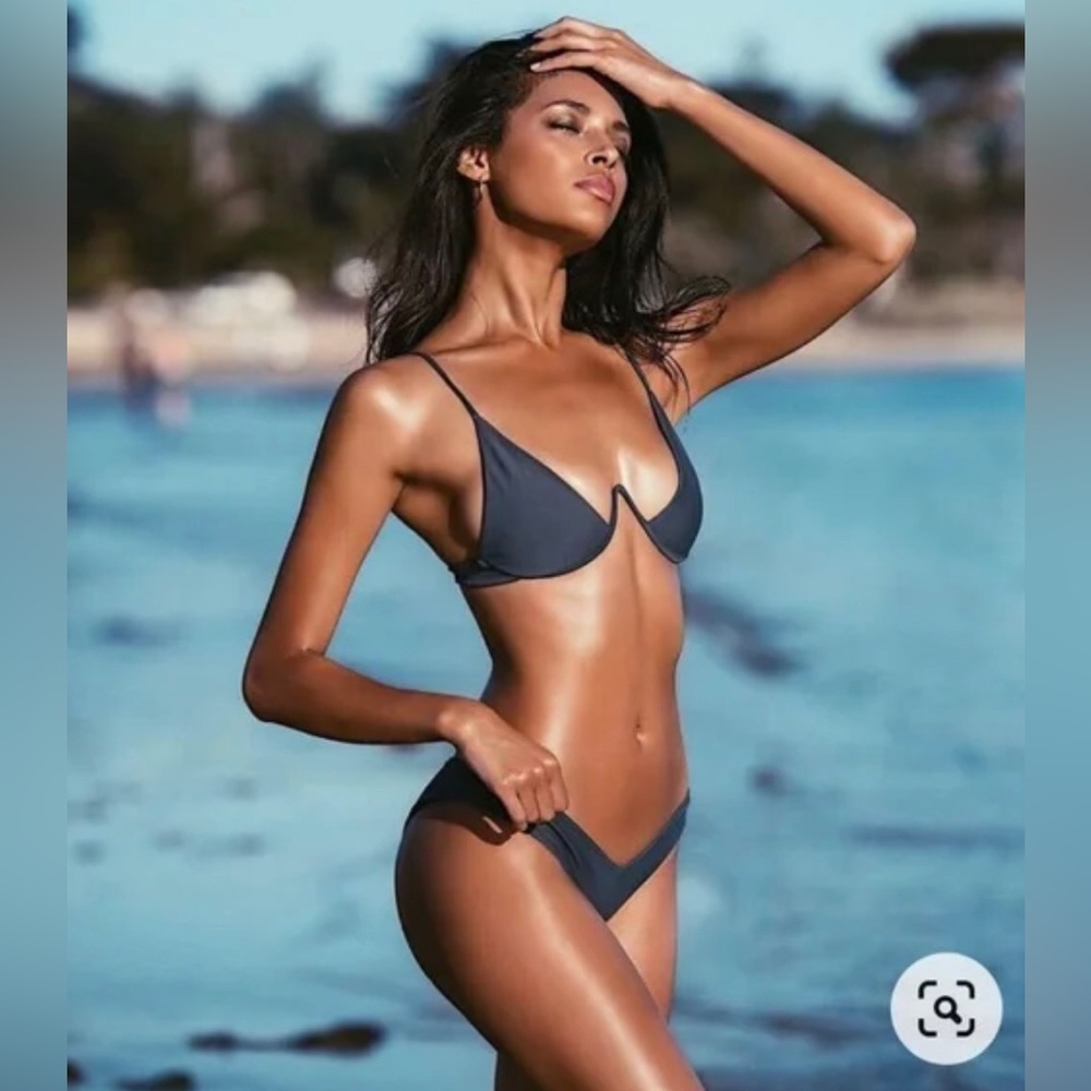 Bamba Swim Bikini Set: Vino Top and Vixen Bottom Sz. L